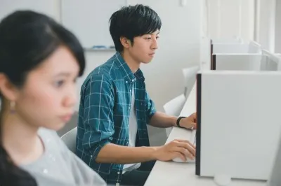 オフィスワークの仕事